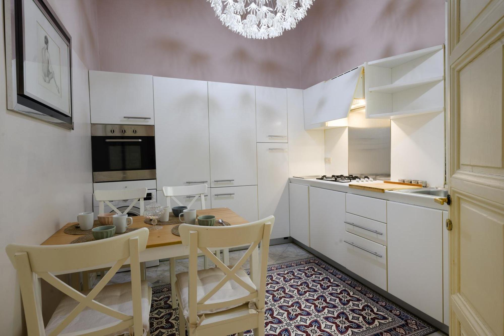 Capponi Luxury